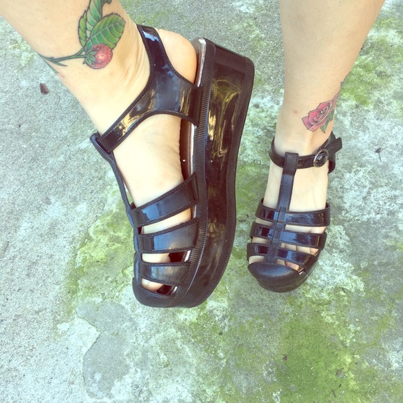 black platform jelly sandals